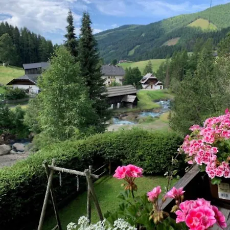 Lilly Chalet- Apartments With Private Sauna, Close To Ski Lifts Bad Kleinkirchheim Exterior photo